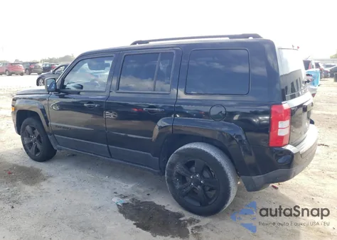 2015 Jeep Patriot Sport z USA, uszkodzony, nr VIN 1C4NJPBA5FD107757